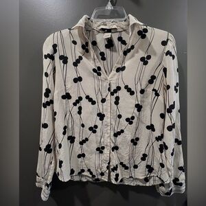 100% Silk Button-Down Shirt with Cream & Black Abstract Dot Print MERONA size M